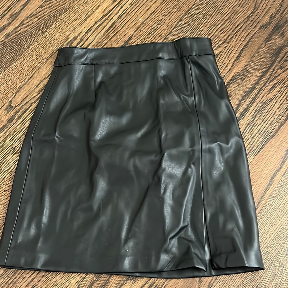Zara black leather skirt